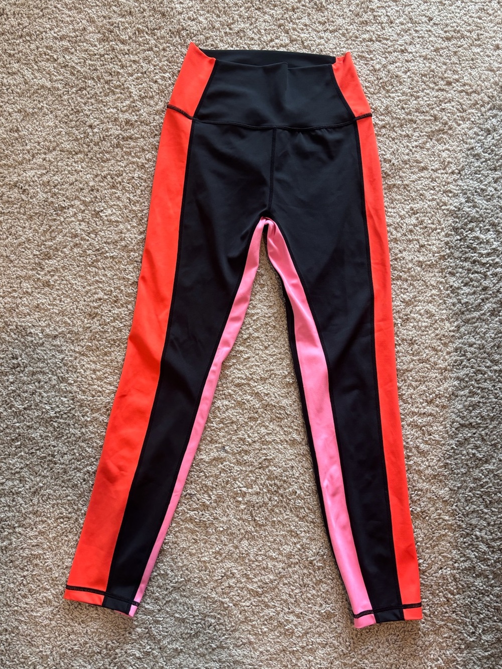 Wilo The Label Pink and Coral Tri-Color 7/8 Leggings